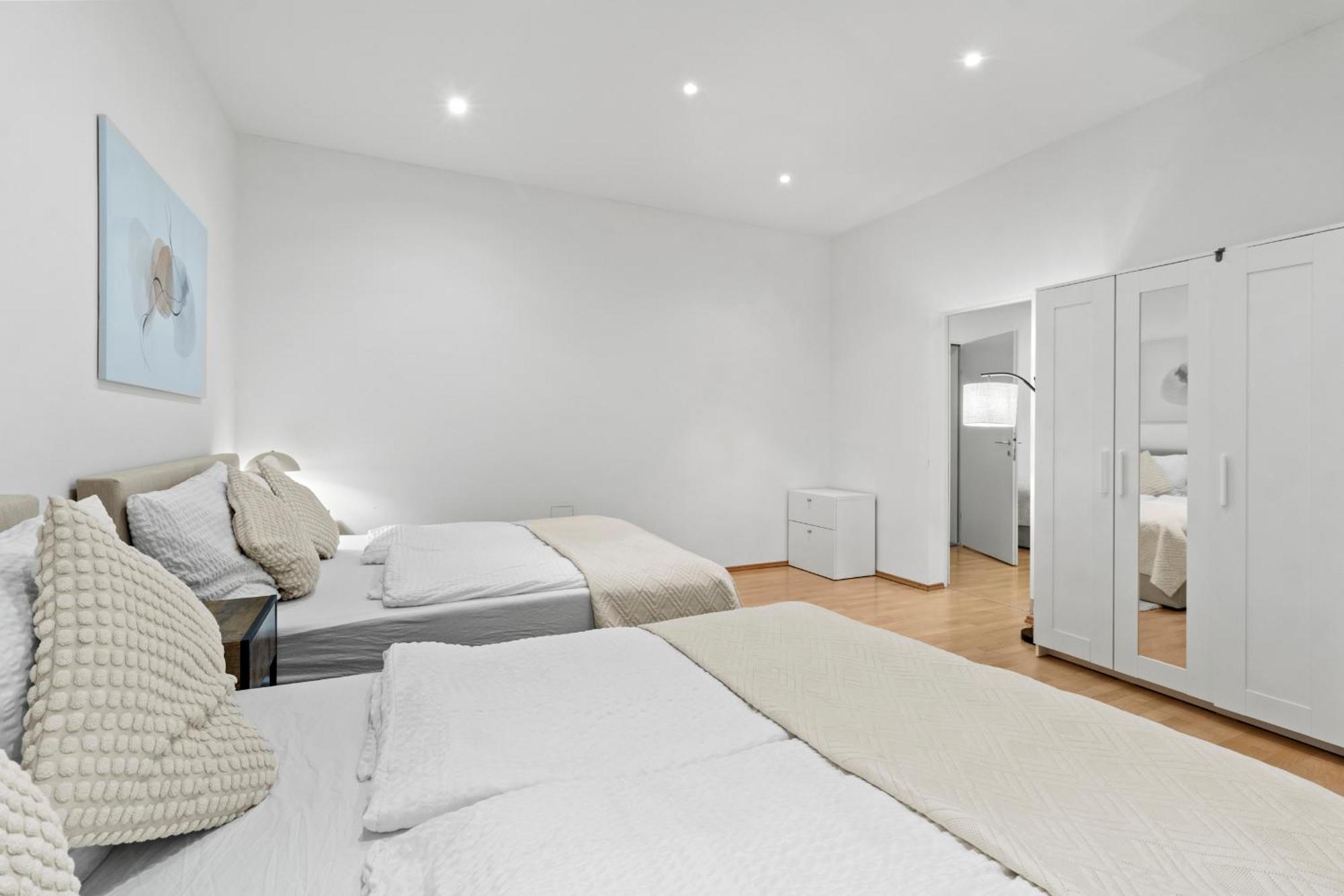 Chic 1Br Apartment - Directly Near Schoenbrunn Вена Экстерьер фото