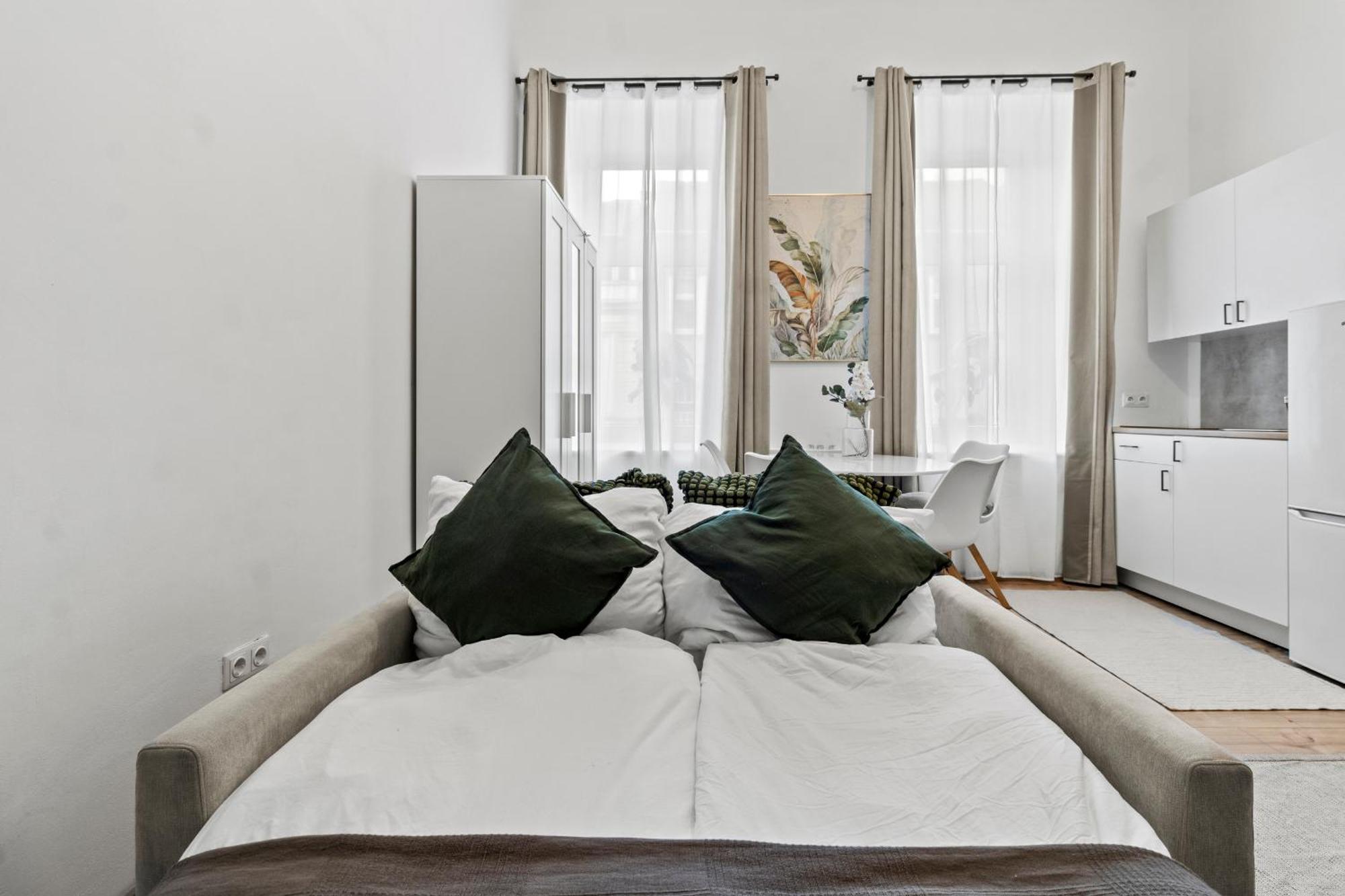 Chic 1Br Apartment - Directly Near Schoenbrunn Вена Экстерьер фото